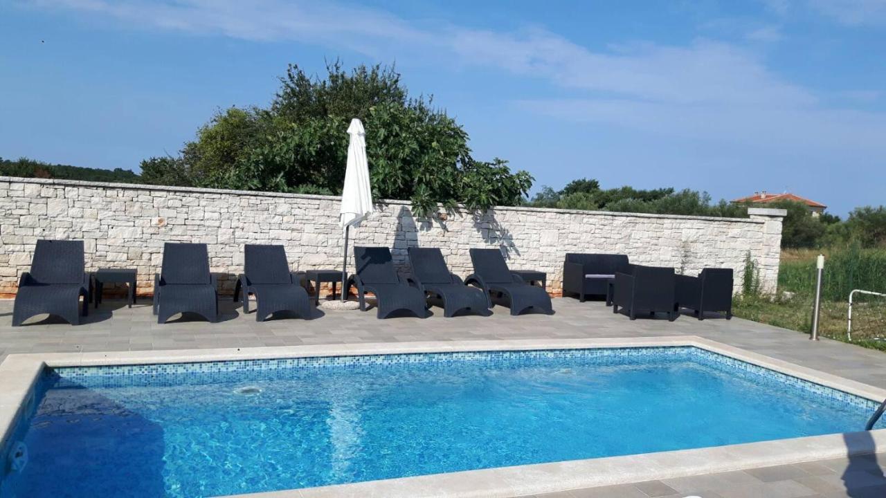 Apartments & Rooms Villa Adamovic 우마그 객실 사진